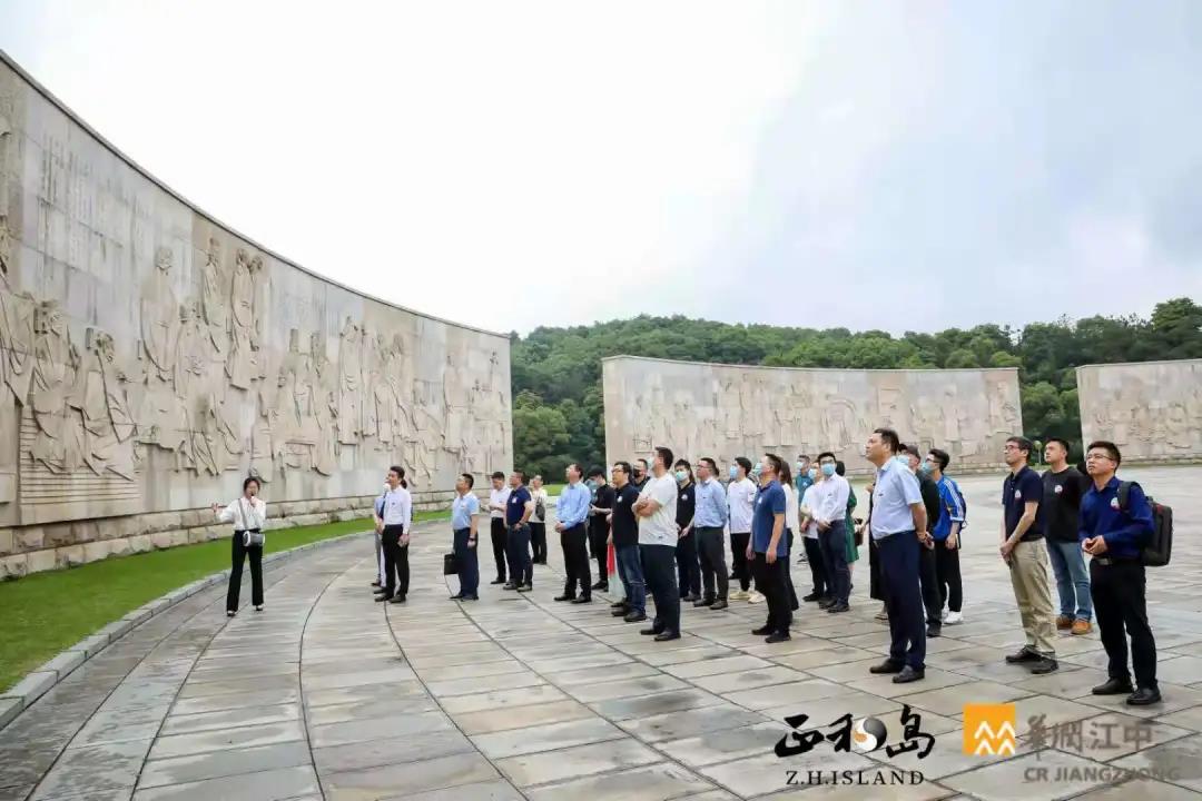 10-51-140813-54400401