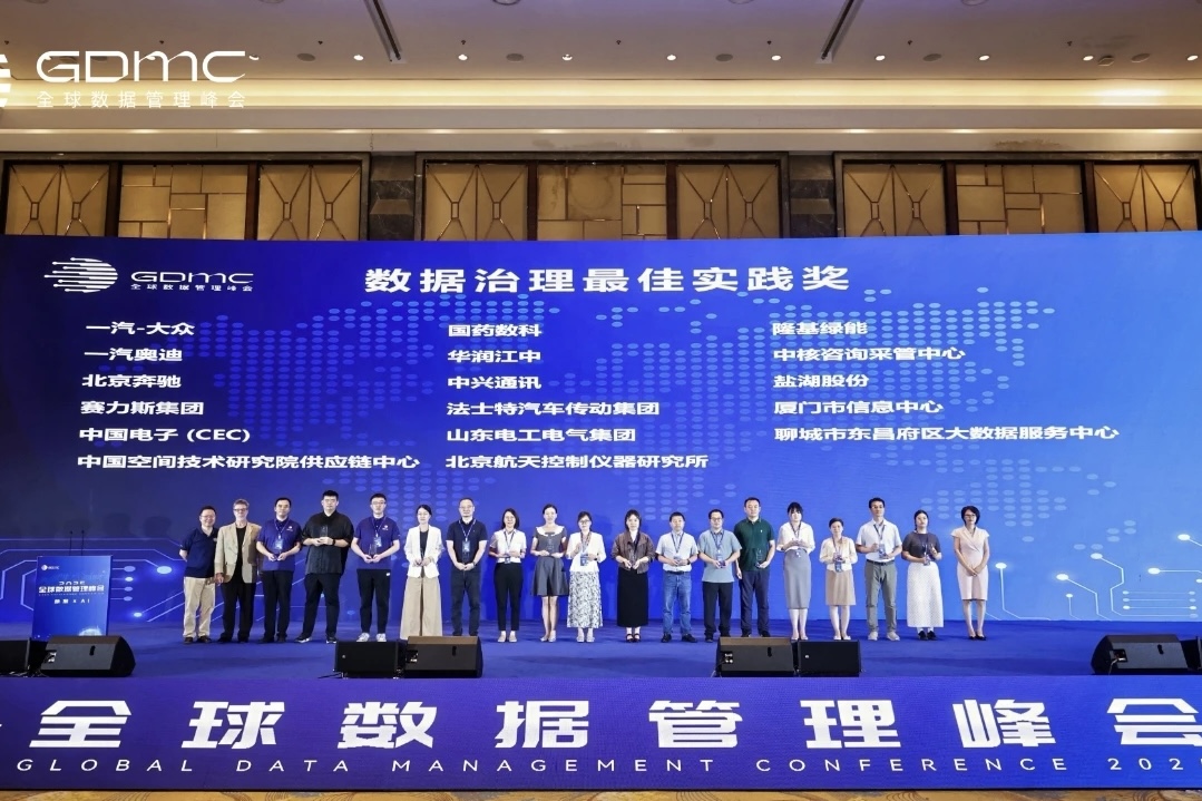 d9a724cf-f561-4102-a4a1-5669efa440e3